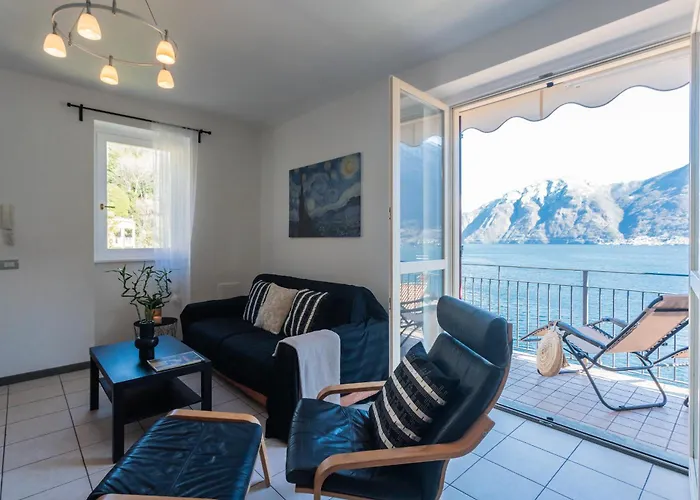 Alba On By Rentallcomo Apartmán