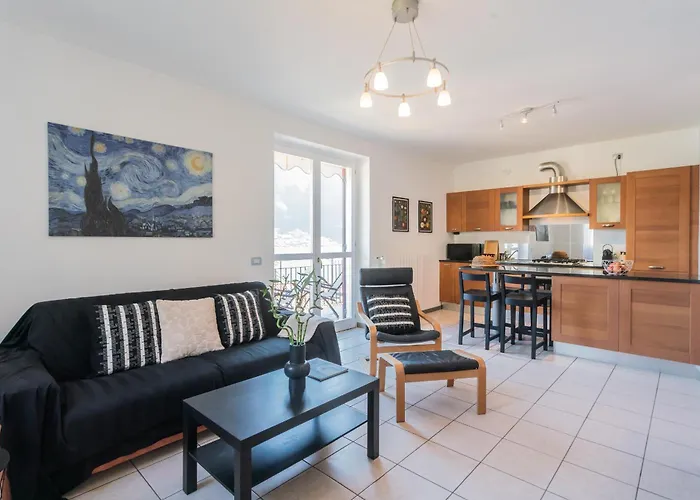 Alba On By Rentallcomo Apartmán *